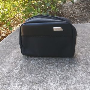 Black Tumi for Delta Toiletry Bag